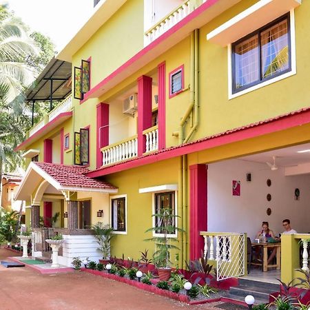 Laliguras Villa 200 Mts From Candolim Beach Экстерьер фото