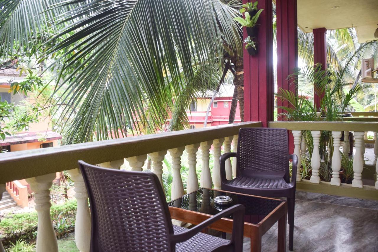 Laliguras Villa 200 Mts From Candolim Beach Экстерьер фото